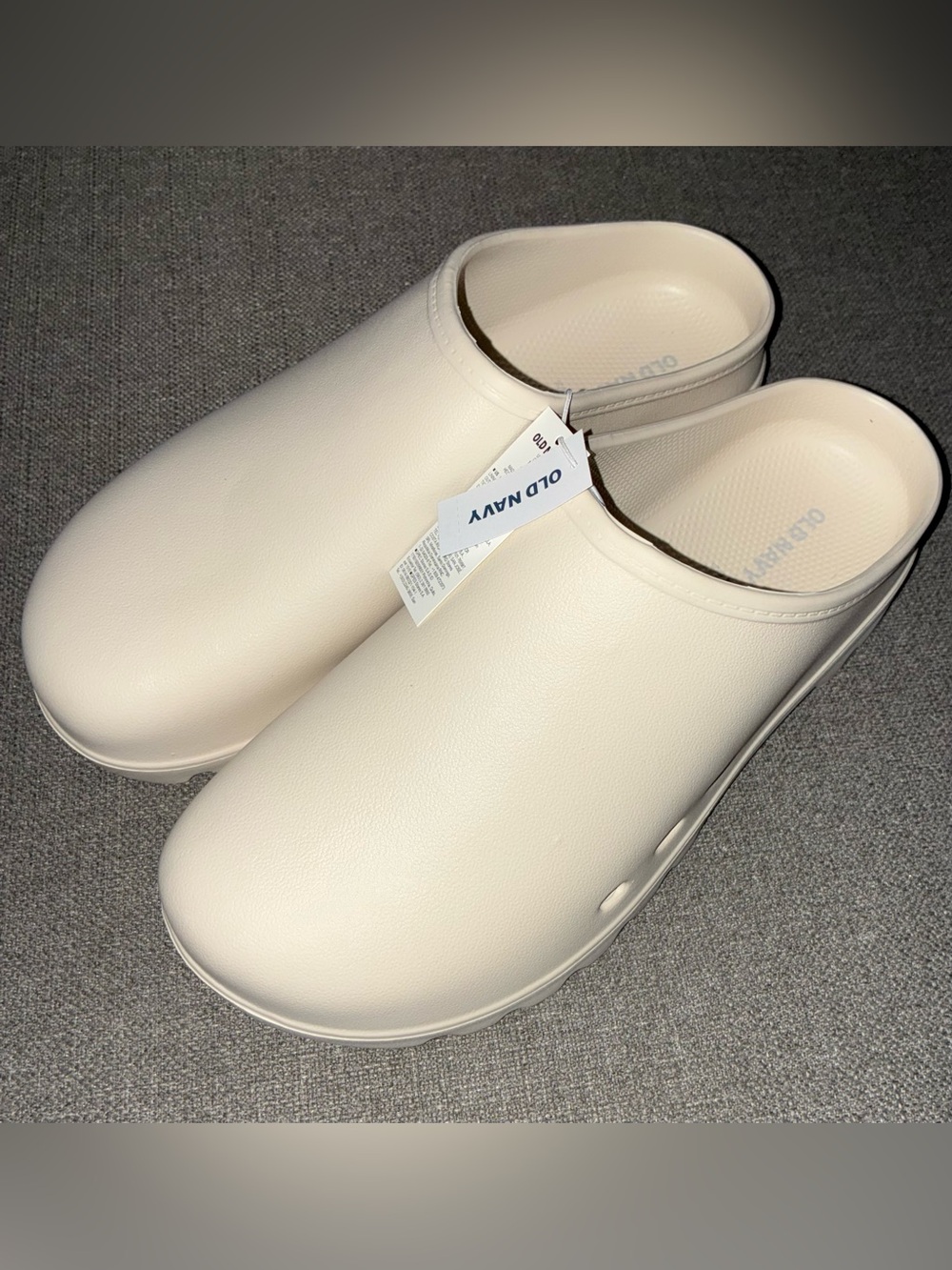 Old Navy Cream Slip-On Clogs